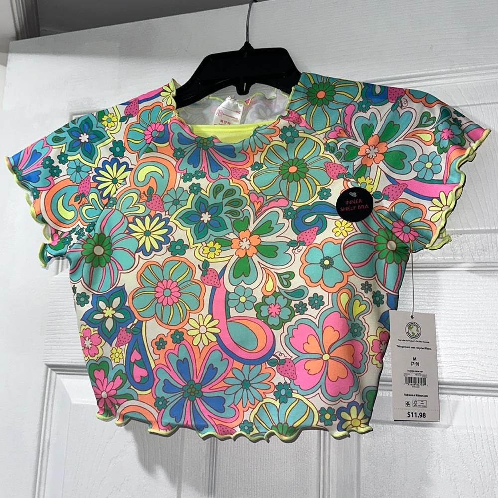 No Boundaries Women’s Swim Top-NWT